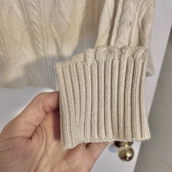 Ivory sweater size L by Saks Fifth Avenue. - Picture 5 of 5